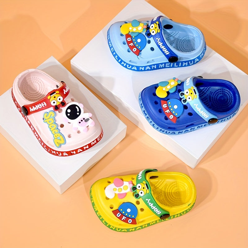 Boys' and girls' cute cartoon open-toed sandals with breathable lightweight EVA upper, perfect for daily wear or casual vacation. Easy slip-on style for the beach.