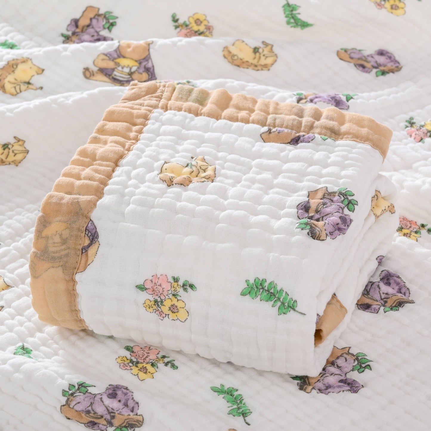 This multipurpose contemporary throw blanket is made of 6 layers of thick cotton gauze with a cute cartoon pattern. It is hypoallergenic and stain-resistant, making it perfect for use in the bath, for napping, on the bed, or in the office. Please hand