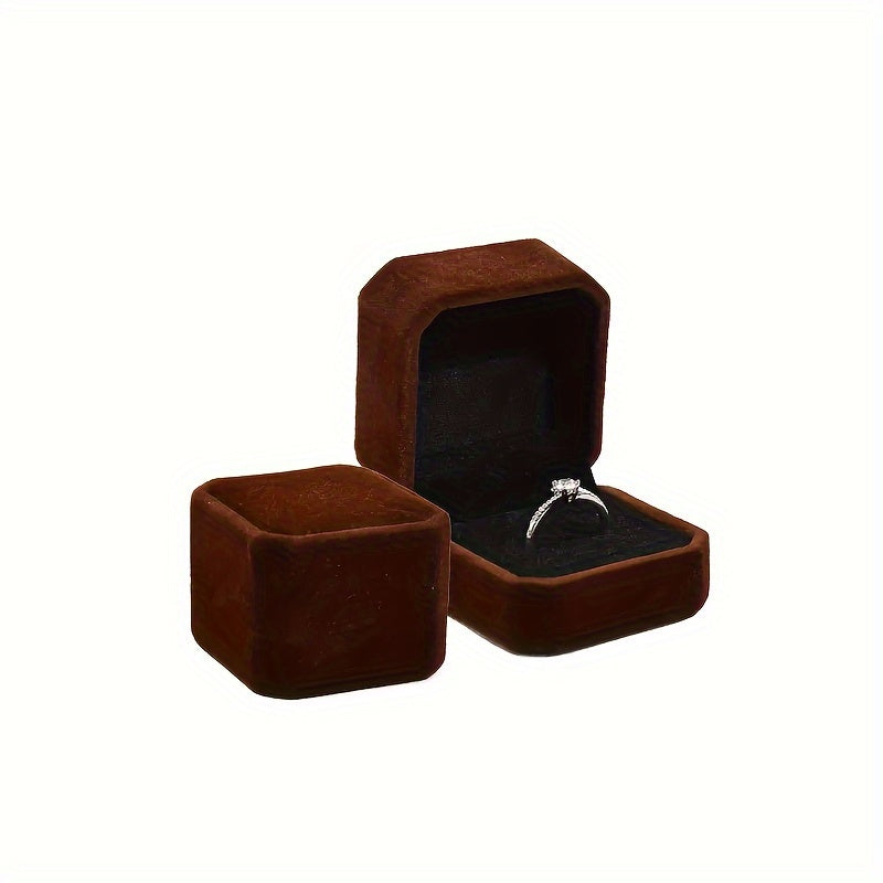 Elegant velvet jewelry box with cufflink compartment, classic design for rings, earrings, and necklaces. Soft fabric interior, available in multiple colors. Ideal gift packaging for special occasions.