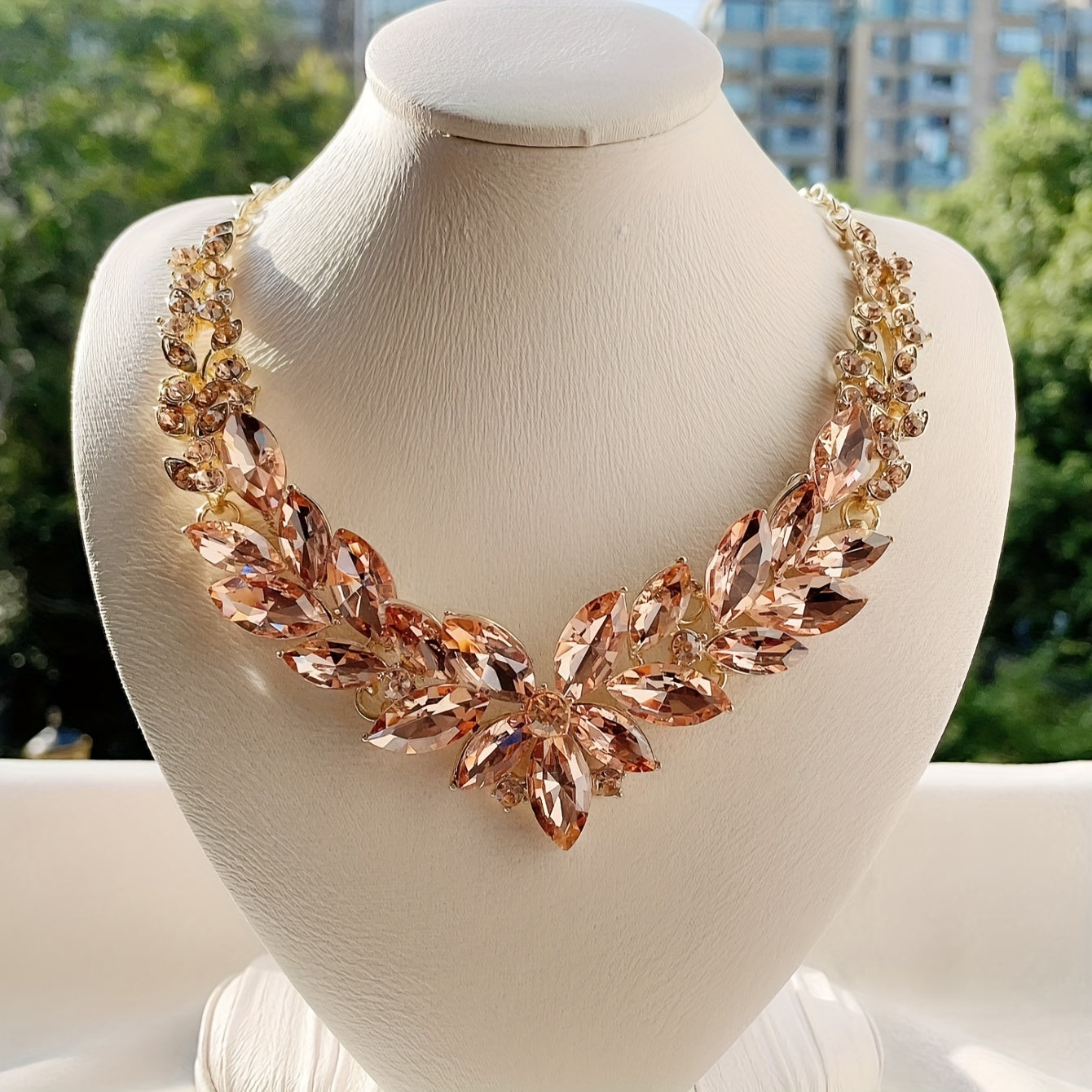 Luxurious and stylish rhinestone statement necklace - a bold and chunky bib necklace that is the perfect gift for fine jewelry lovers.