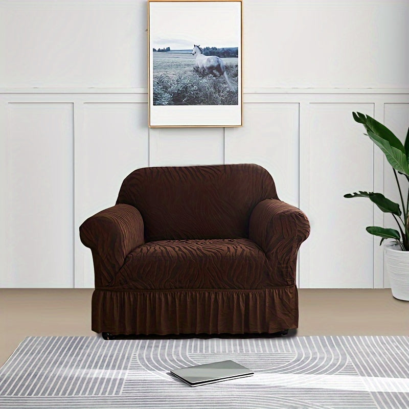 Sofa slipcover with skirt, non-slip dustproof cover for all seasons, ideal for protecting furniture in any room.