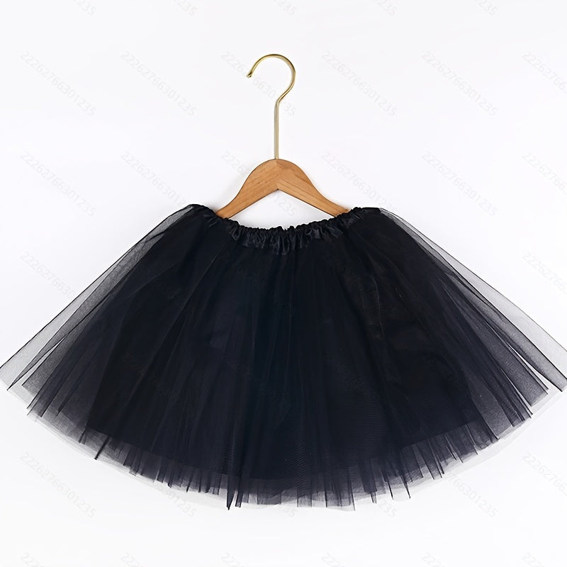 This tutu skirt is perfect for adult parties, featuring 4 layers of polyester tulle with a solid lining. It has a princess puffy ballet dance style and is non-feathered. No power supply is needed as it is a battery-free accessory.