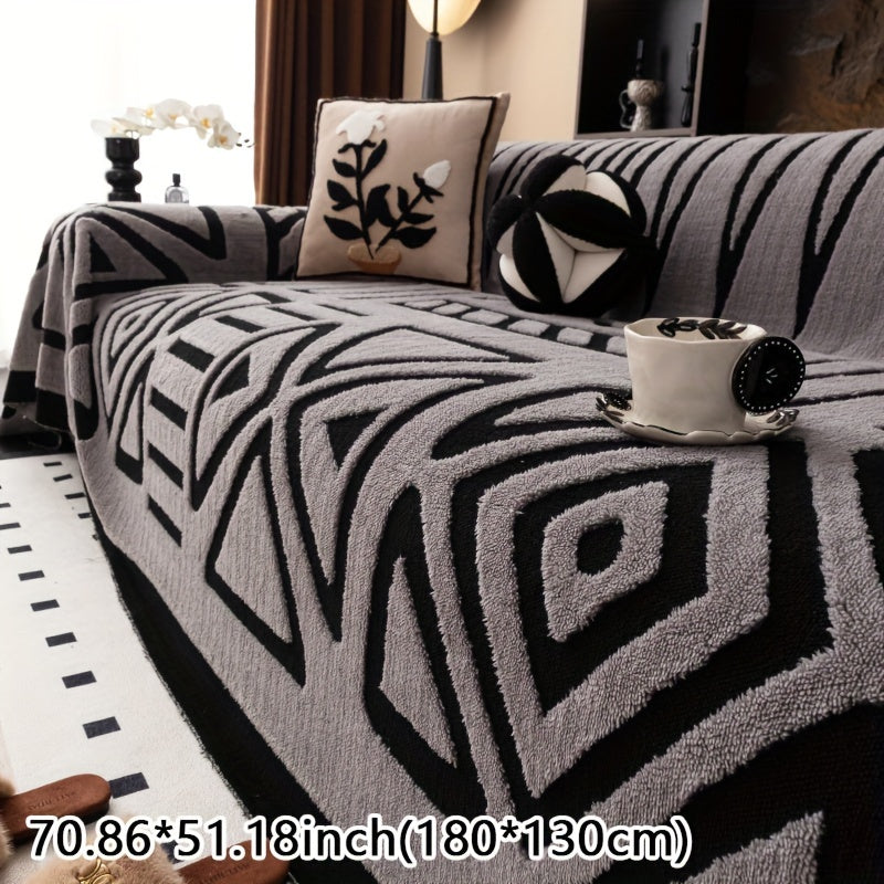 Modern Geometric Plush Sofa Cover in Black & White, All-Season, Dust-Proof, Pet-Friendly. Fits Single to Four-Seater Sofas. Machine Washable. Ideal for Living Room & Bedroom.