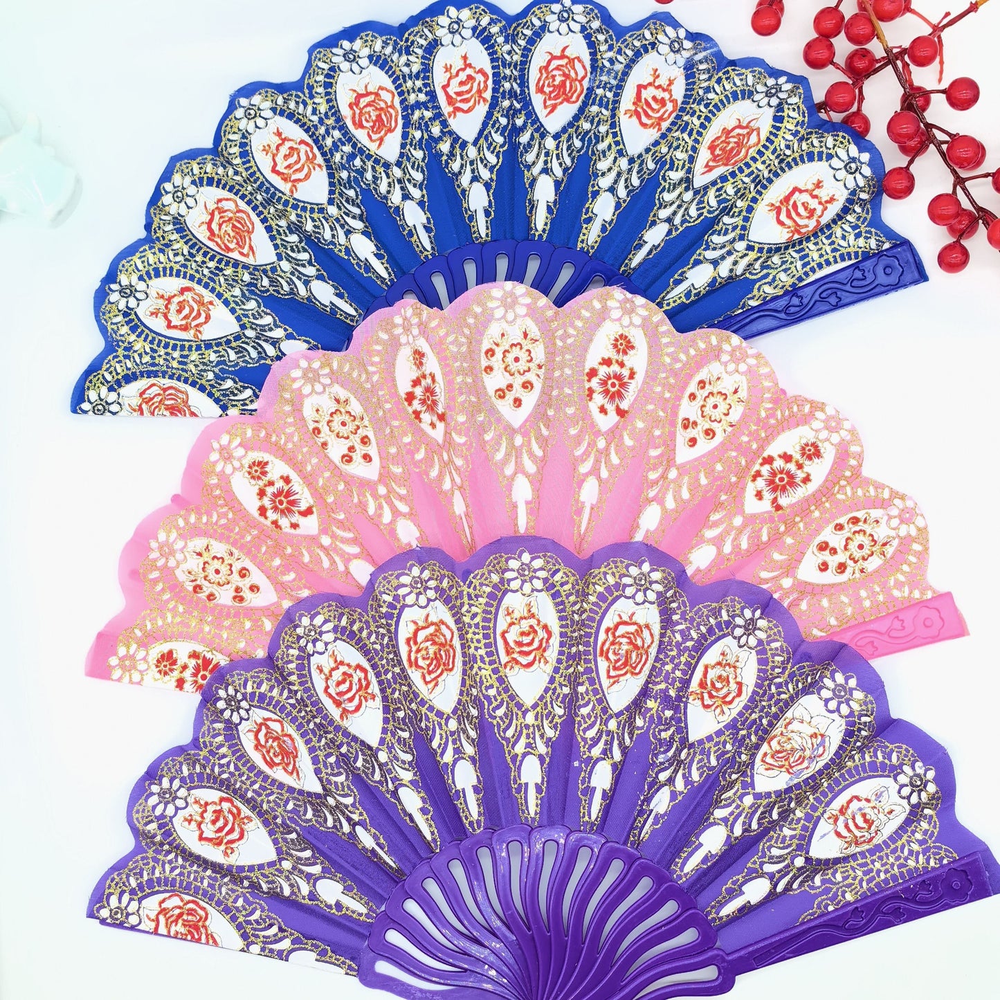 Single Flower Ladies Carved Folding Summer Dance Performance Folding Fans in Classic European Style
(12 pieces, 6 pieces, 3 pieces) perfect for trendy photography props.