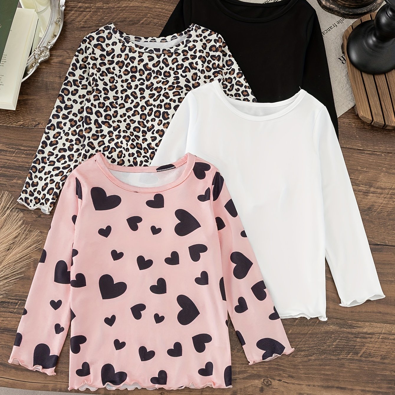 4-piece set of girls' long sleeve t-shirts with solid colors or allover flower patterns, perfect for spring and fall street wear.