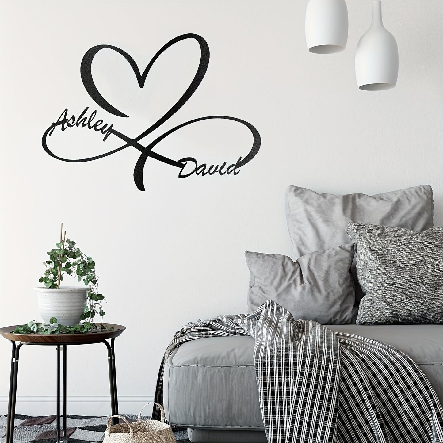 Durable Metal Material Customizable Heart Metal Wall Art for Wedding Monogram or Couple's Gift with Personalized Last Name Sign