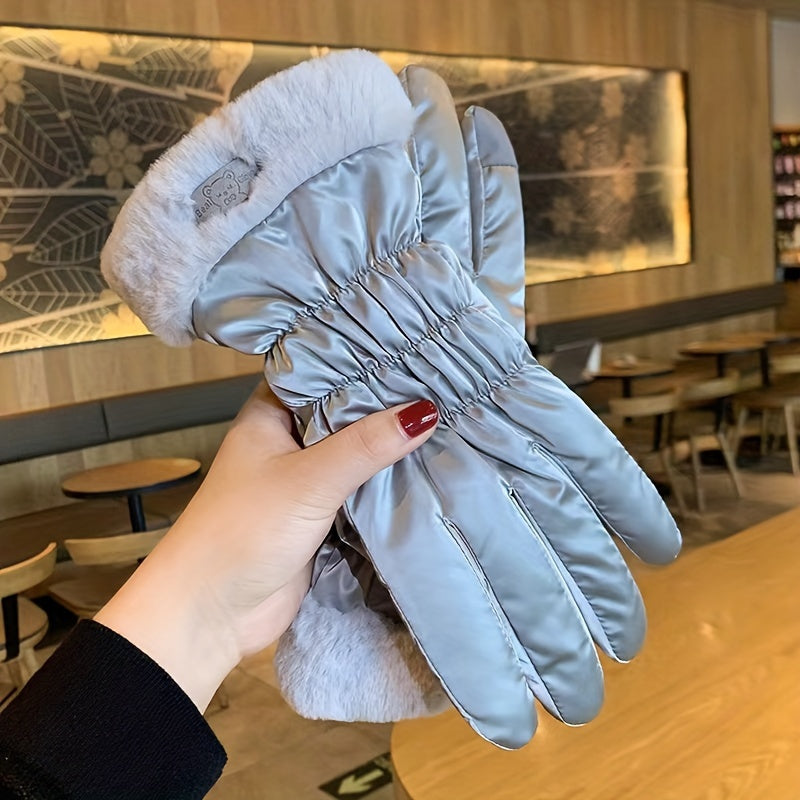 Stay stylish and warm this winter with our Women's Fashionable Winter Gloves. These gloves are not only fashionable, but also windproof and touch screen compatible. Made from polyester material, they are perfect for all your outdoor activities.