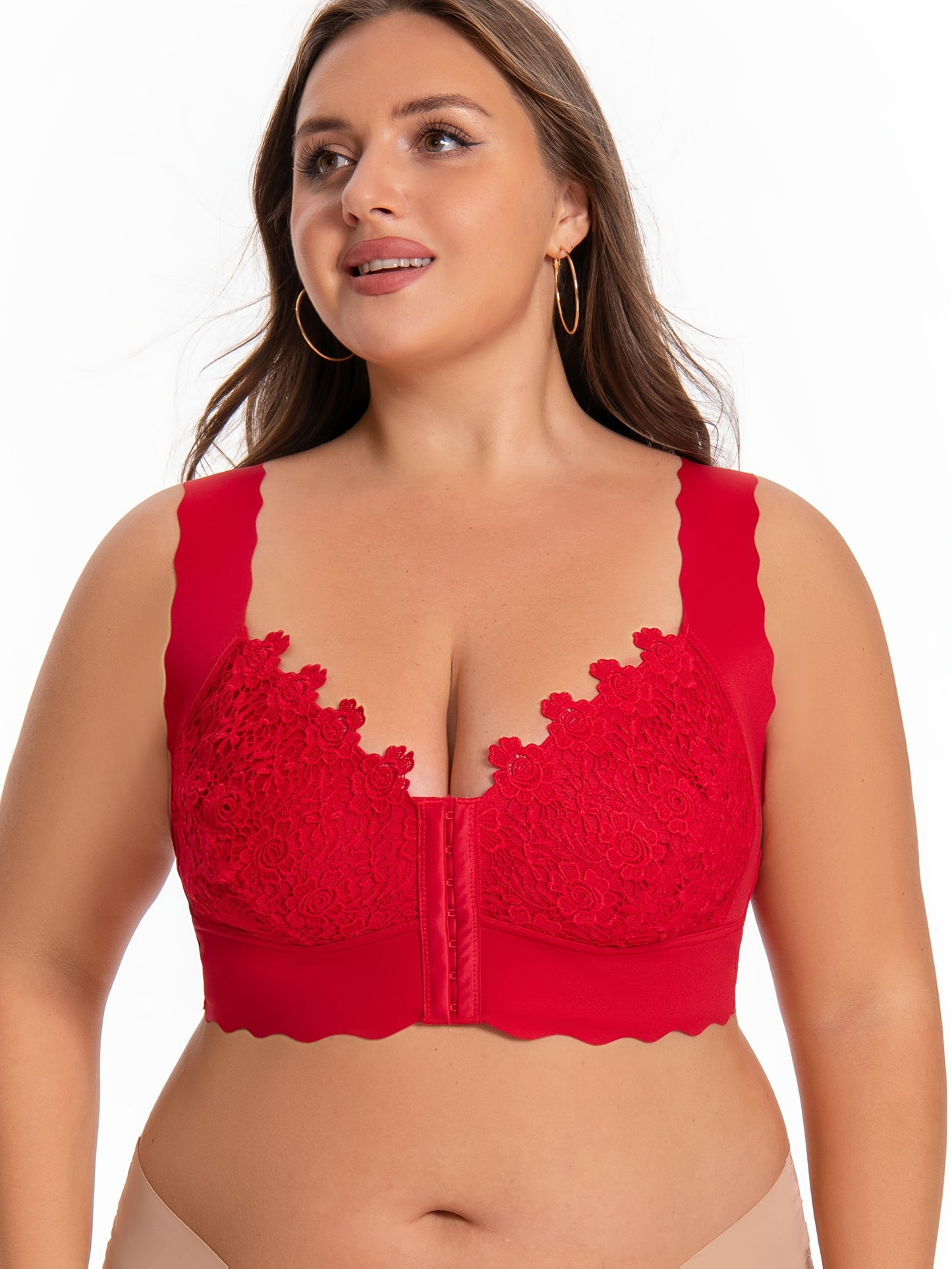 QVR Women's Plus Size Lace Bra, Polyamide and Elastane blend, Wireless with Lace Detail.