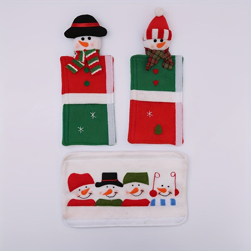 Christmas Snowman oven door handle cover to bring holiday cheer to your kitchen. Made of cloth, heat-resistant and festive for the holiday season. Perfect accessory for your microwave oven. Make your kitchen merry and bright with this holiday decor piece.