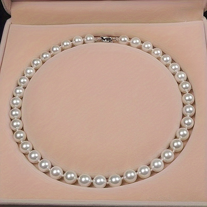 Stylish Freshwater Pearl Necklace, Ideal for Everyday or Special Occasions, Adds a Touch of Luxury to Your Outfit, Versatile and Elegant Fashion Accessory, Great for Weddings, Parties, or Gifts for Valentine's Day.