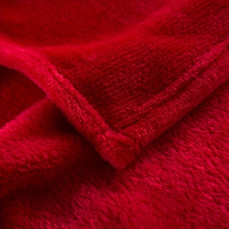 Soft and warm, this thick red flannel blanket is perfect for snuggling up on the couch, sofa, office, bed, camping, or while traveling. It makes a versatile gift for all seasons.