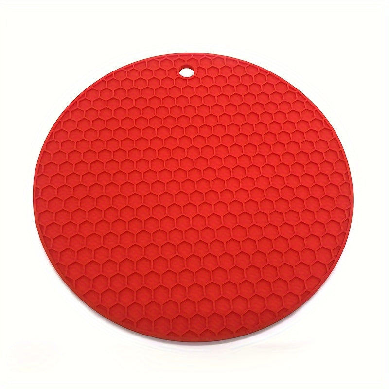 Round placemats with heat insulation, non-slip cup coasters, and pot pads for kitchen use.