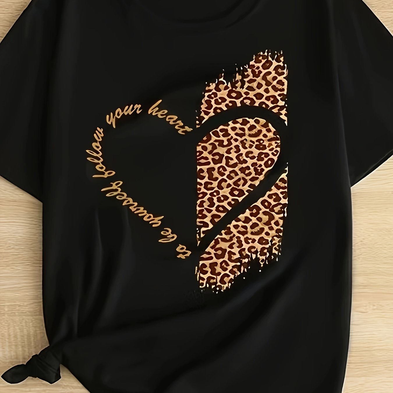 Leopard & Heart Print Plus Size T-shirt for Spring & Summer