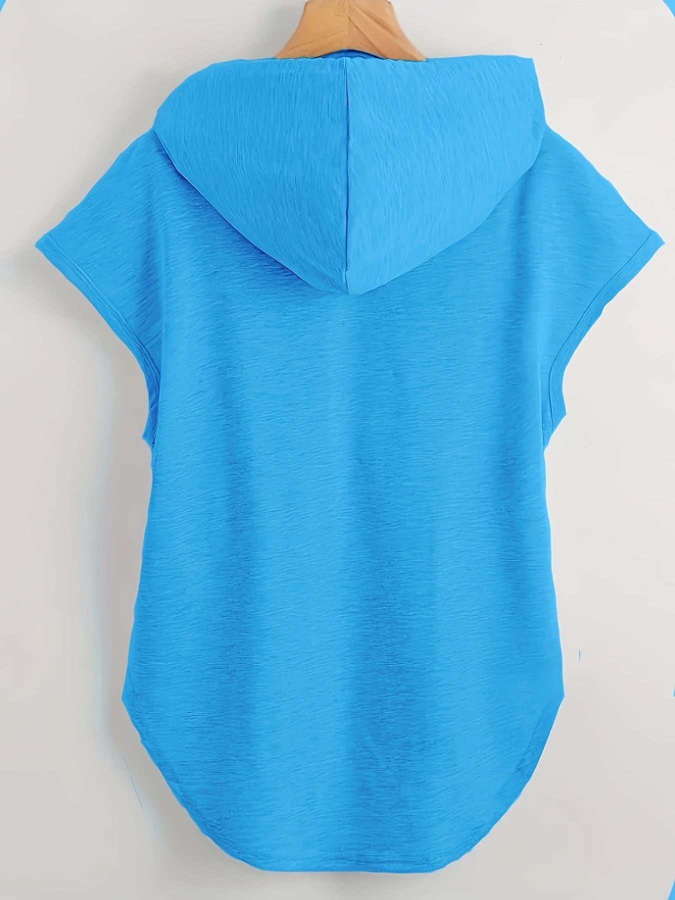 Oversized hooded T-shirt made of polyester/spandex fabric, suitable for casual sportswear in spring/summer/fall.