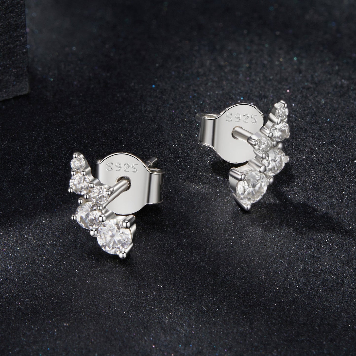 These luxurious and elegant fashion earrings for women are made from 1.7G of 925 silver and feature a stunning array of Moissanite stones including 0.005CT, 0.01CT, 0.015CT, 0.03CT, and 0.06CT. Whether you're attending a party, wedding, or simply looking