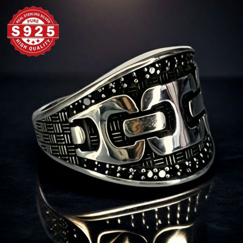 925 Sterling Silver Band Ring with Vintage Style and Unisex Handcrafted Gothic Chain Pattern. Features Natural Agate Inlay and Silver Plating, perfect for Him as a unique gift. Ideal for Weddings, Parties, Daily Wear, with the June Birthstone and for