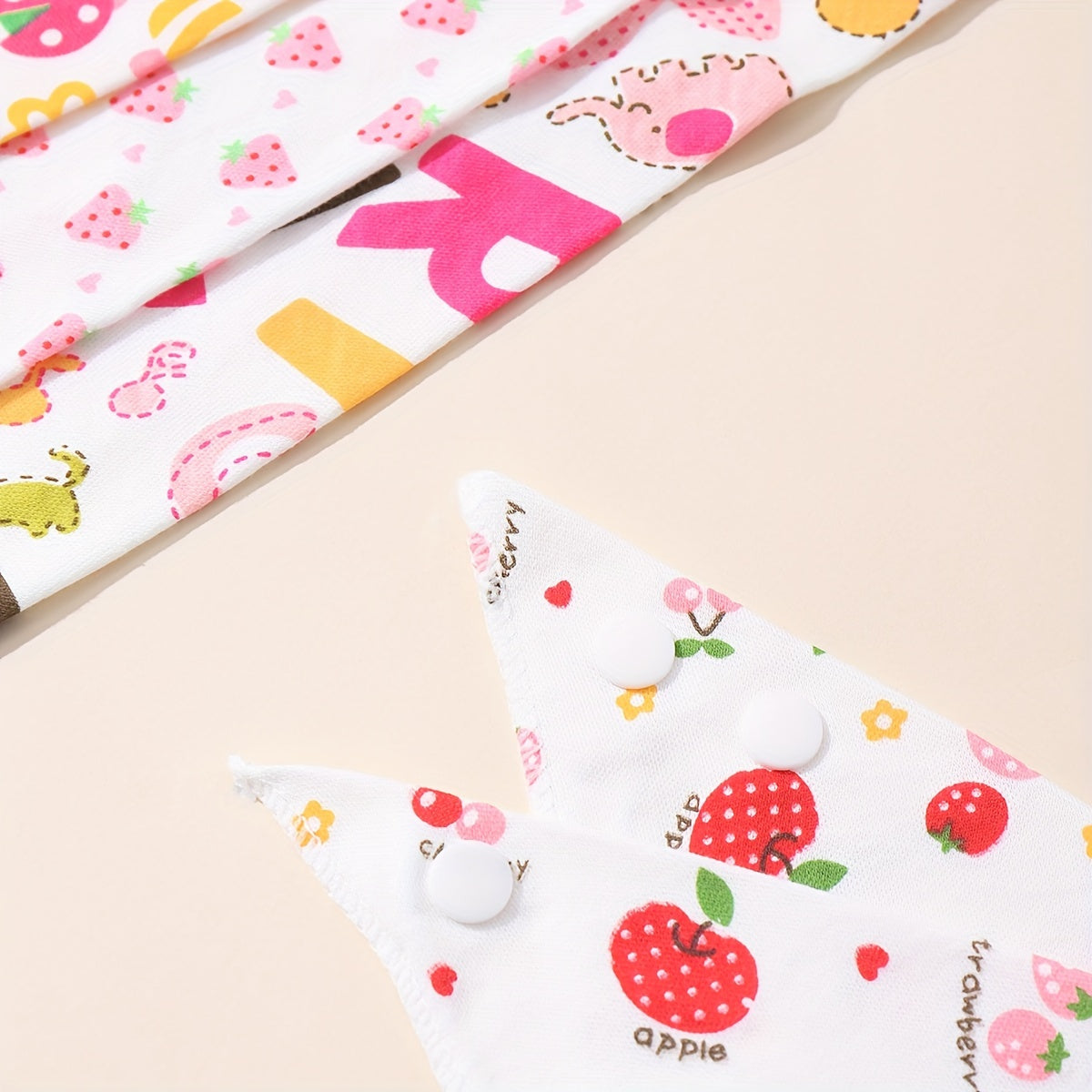 Set of 5 Adorable Cartoon Patterned Bibs, Double-Layered Cotton Bibs with Snap Fasteners, Soft and Gentle for Feeding