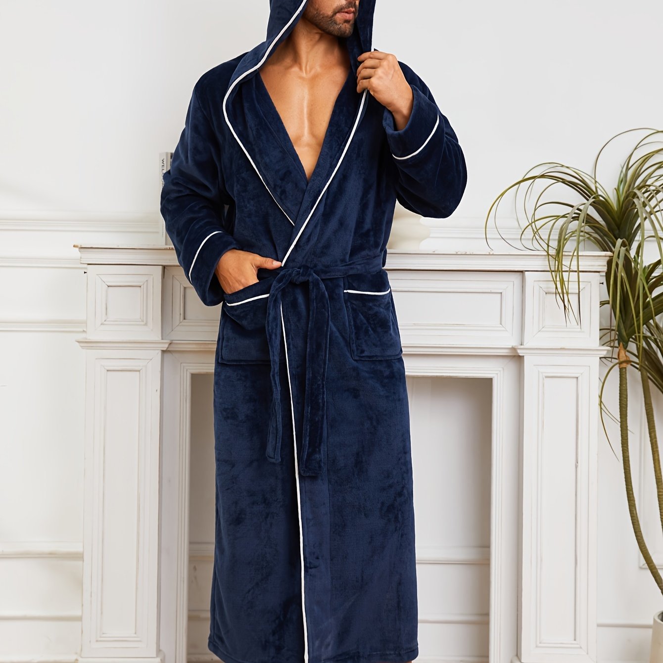 High-quality men's couple bathrobe perfect for autumn and winter with double-layer fleece design, ideal for outdoor use.