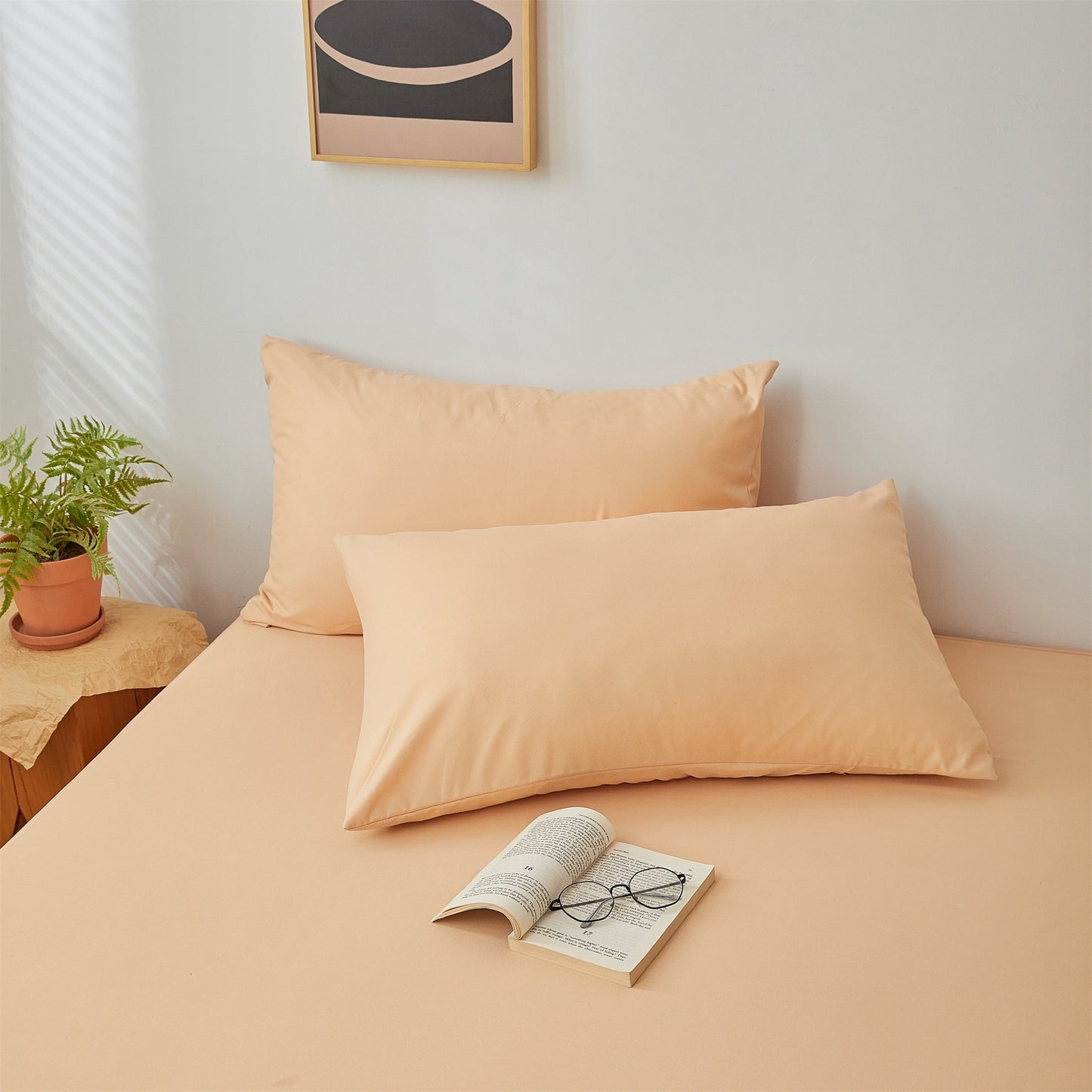 Top Pick: Set of 2 Soft Breathable Brushed Microfiber Pillowcases in Solid Color, Easily Machine Washable