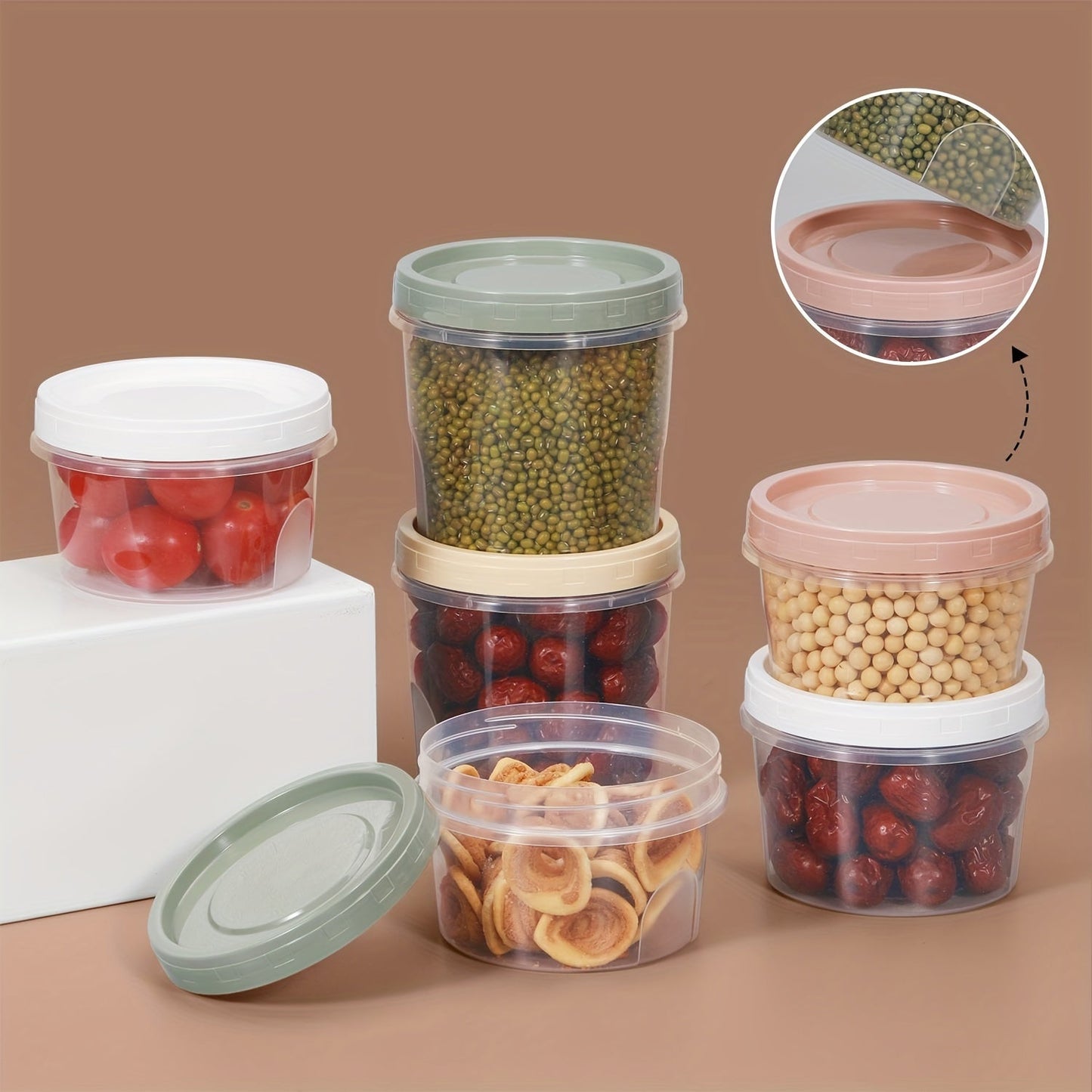 Five pieces of round plastic containers with reusable lids, ideal for storing food, snacks, and lunch. These small freezer storage jars come with screw lids and are microwave safe.