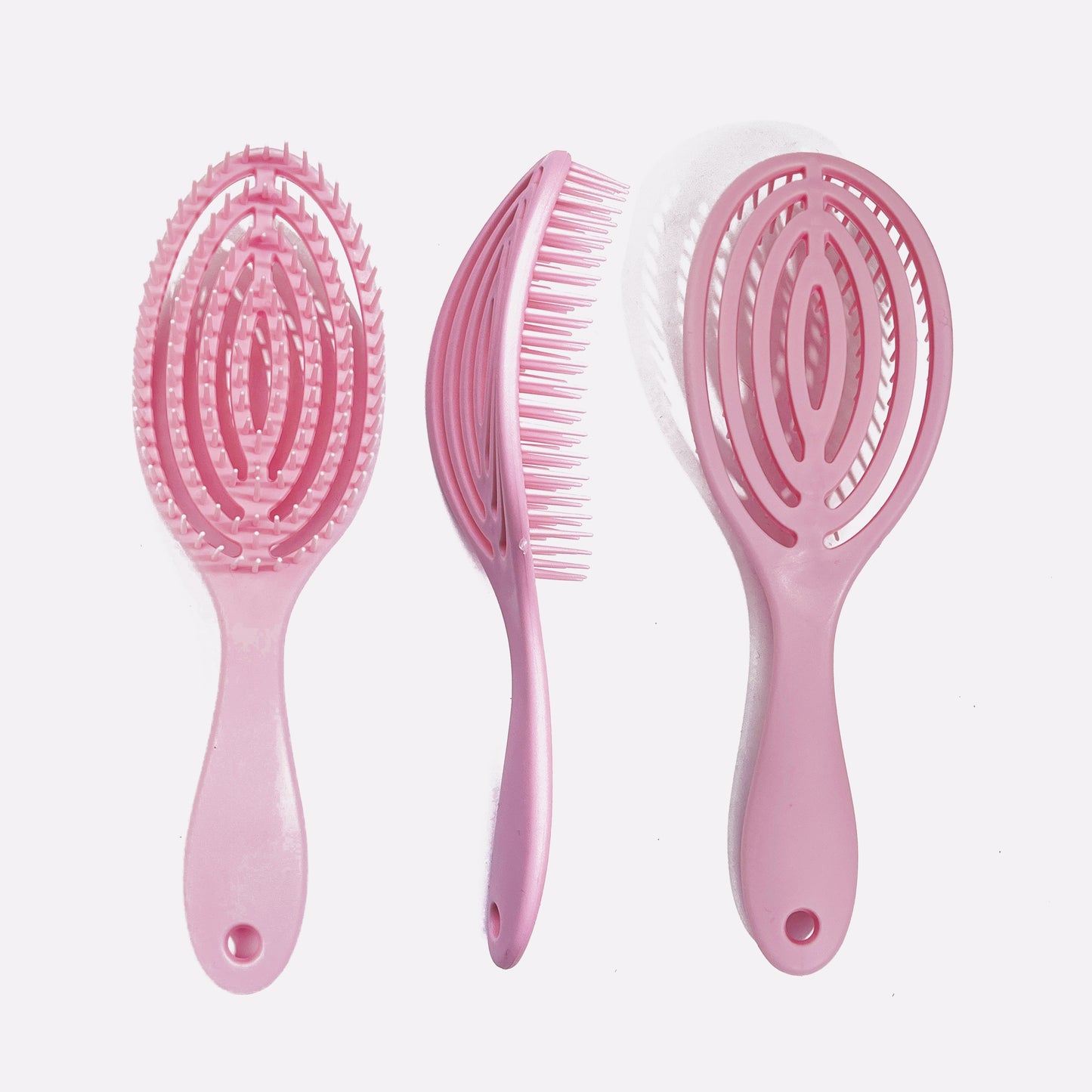 1 count of Hollow Out Hair Comb with Scalp Massage, Anti-static and Anti Knot features for Styling and detangling hair.