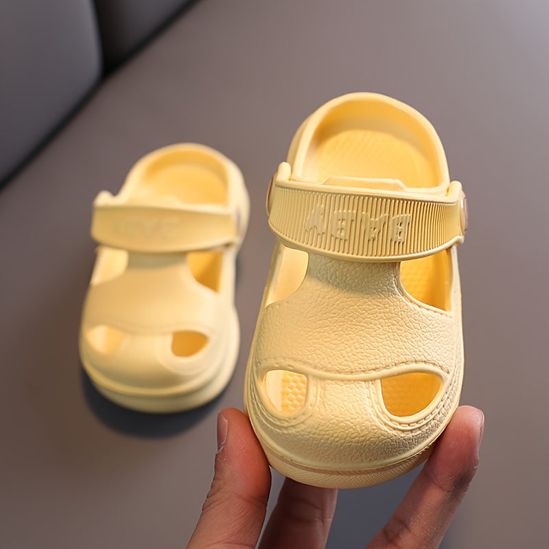 Kids' Summer Slip-On Sandals - Breathable EVA Material, Non-Slip Sole, Ideal for Indoor/Outdoor Wear.