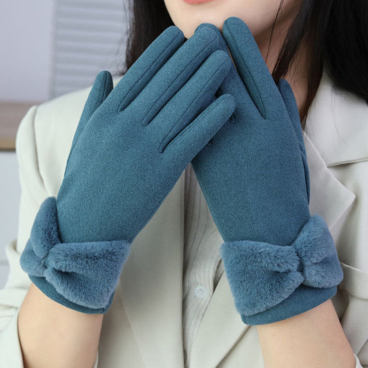 Gloves for Women to Keep You Warm and Protected from the Wind During Winter