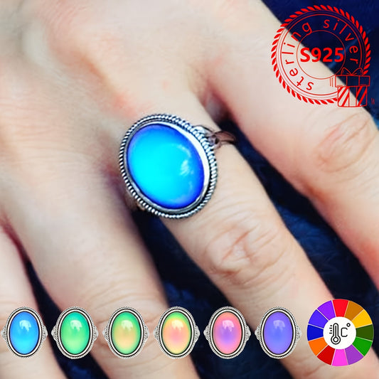 Vintage elegant style 925 silver ring designed for women features a personalized temperature-sensitive color changing property. This fashionable accessory is the perfect gift for friends and family, suitable for daily wear as an all-season accessory.