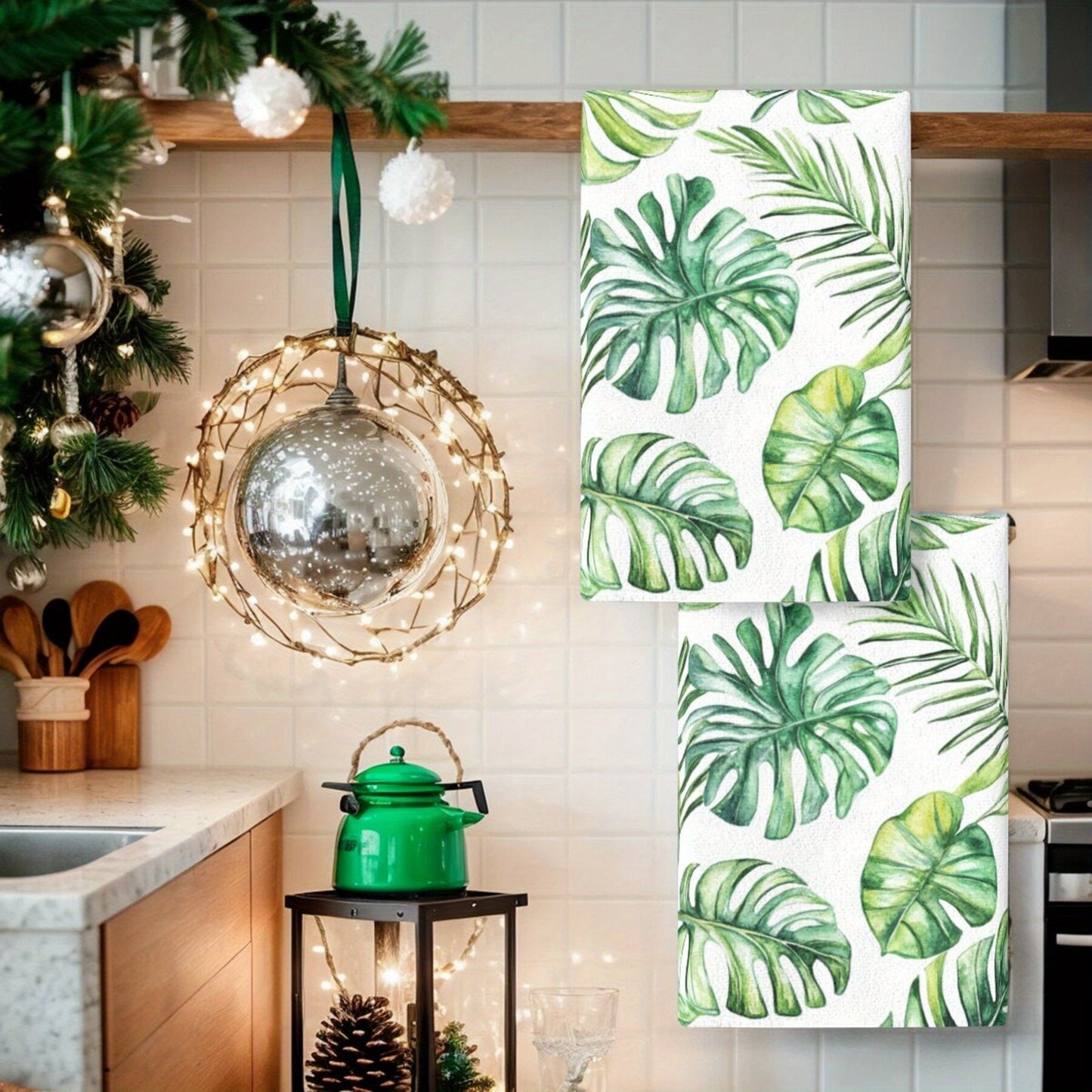 Set of 2 Cleaning Cloths and Dish Towels with Tropical Plant, Palm Leaf, and Monstera Patterns - Perfect for Kitchen Decor, Holiday Decorations, Table Settings, Kitchen Supplies, Home Decor, and Gifting for New Homes or Bathrooms