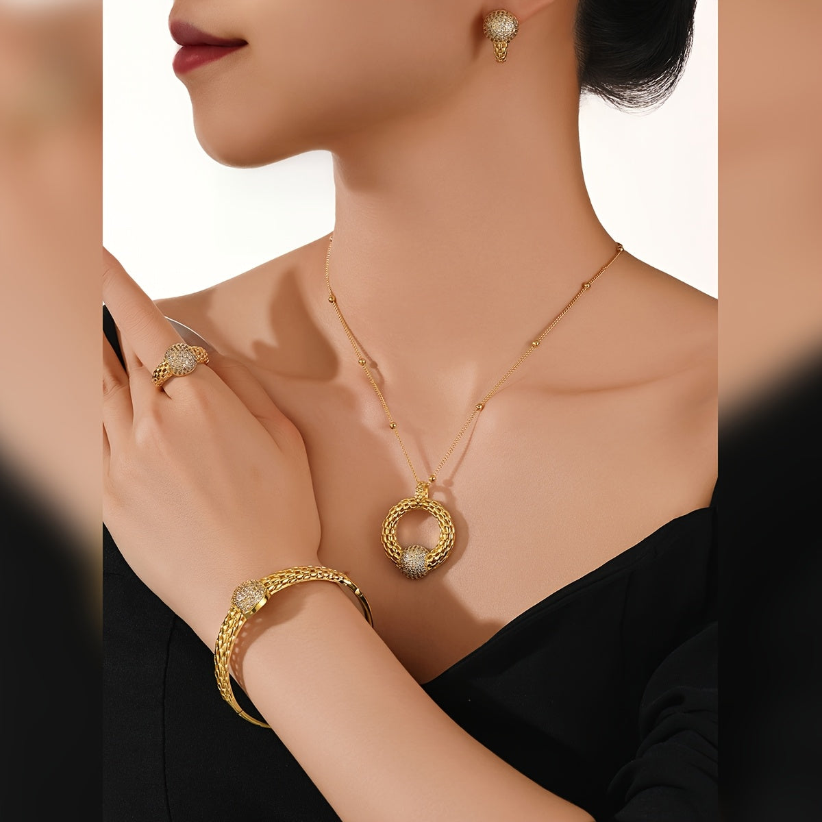 Dazzling MEIZ 18K Gold Plated Copper Jewelry Set, Featuring a Playful & Seductive Design, Adorned with Synthetic Zirconia, Perfect for Valentine's Day or Any Special Occasion, Versatile Enough for All Seasons.