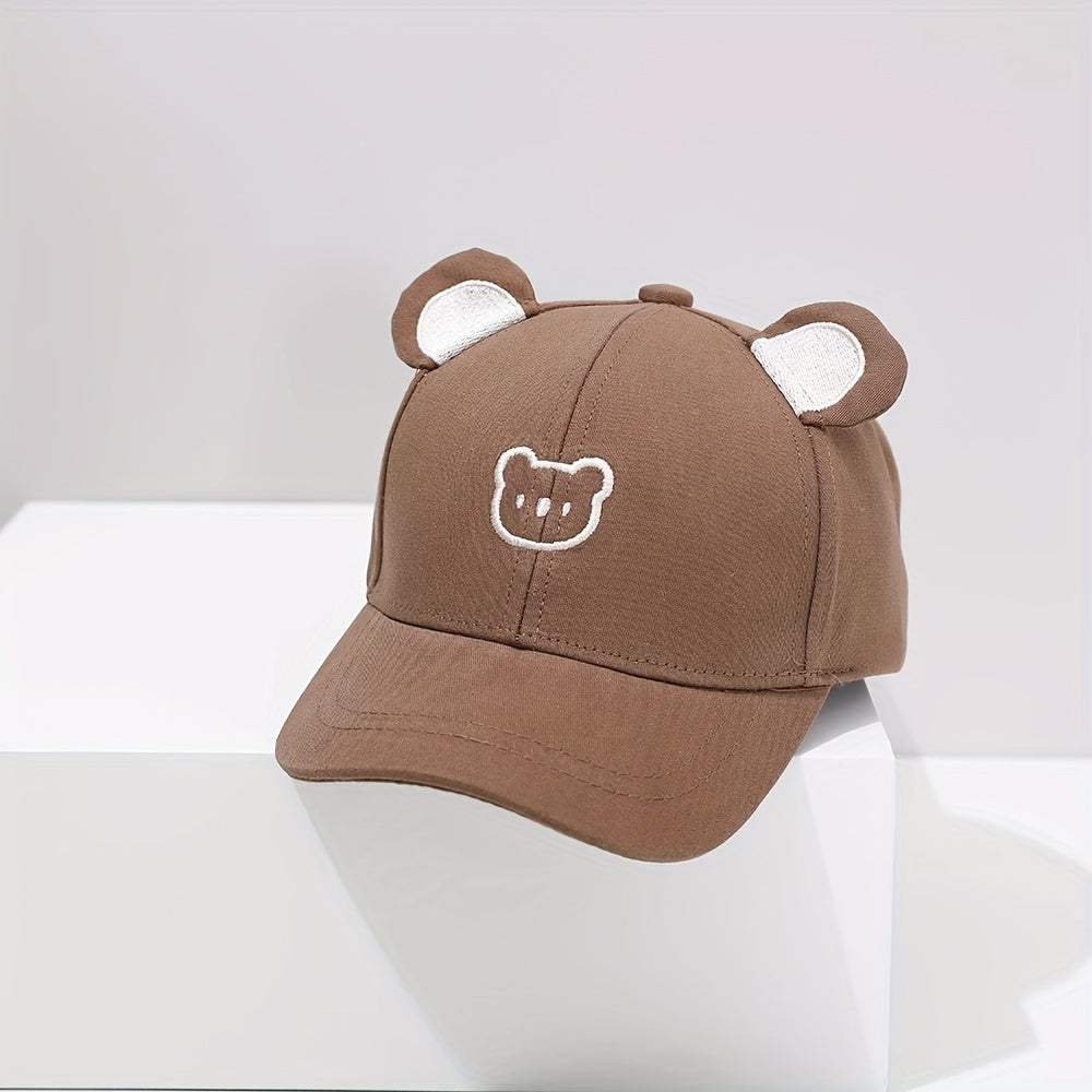 This cute baseball cap is perfect for babies aged 1-3 years, with a head circumference of 44-50 cm. Suitable for boys and girls to wear during spring and autumn outings, beach trips, and