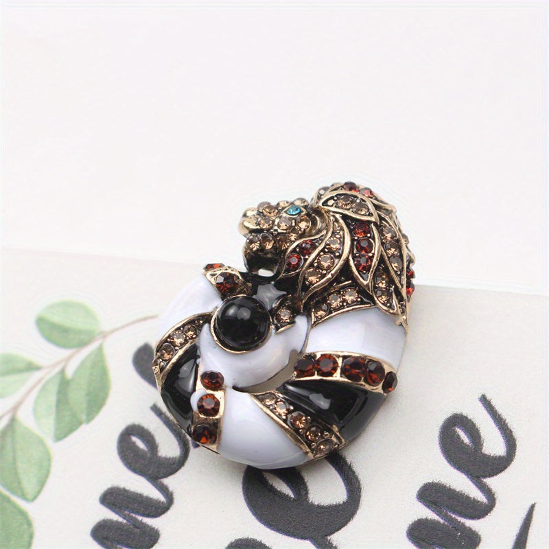 Timeless Conch & Lion Brooch with Vintage Charm, Stylish Accessory for Women, Embellished with Rhinestones & Enamel, Unique Animal Shape, Exclusive Fashion Statement, Artistic Design, Perfect Addition to Women's Wardrobe