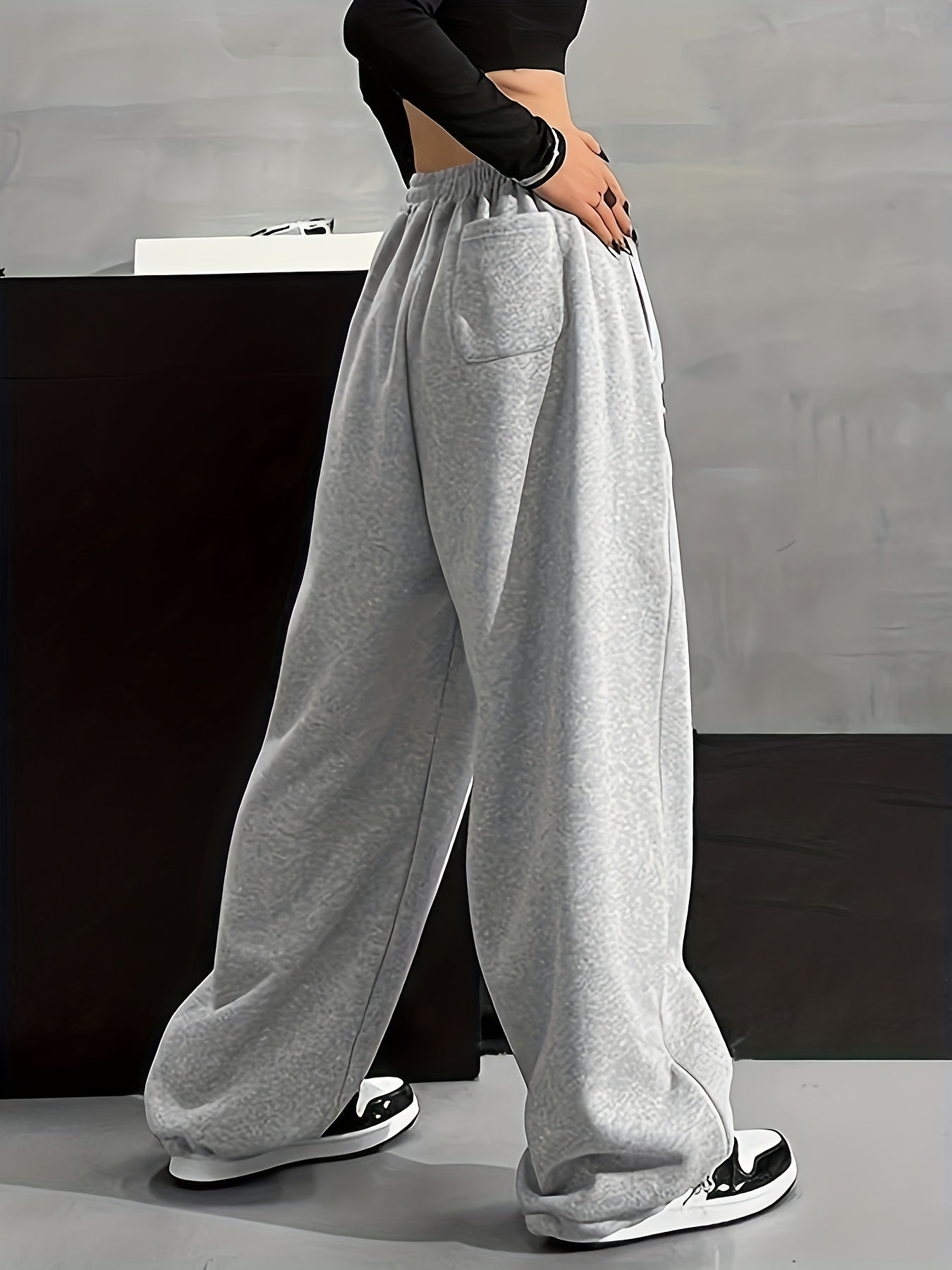 Solid color wide leg pants with pockets and tie, casual and comfortable women's clothing