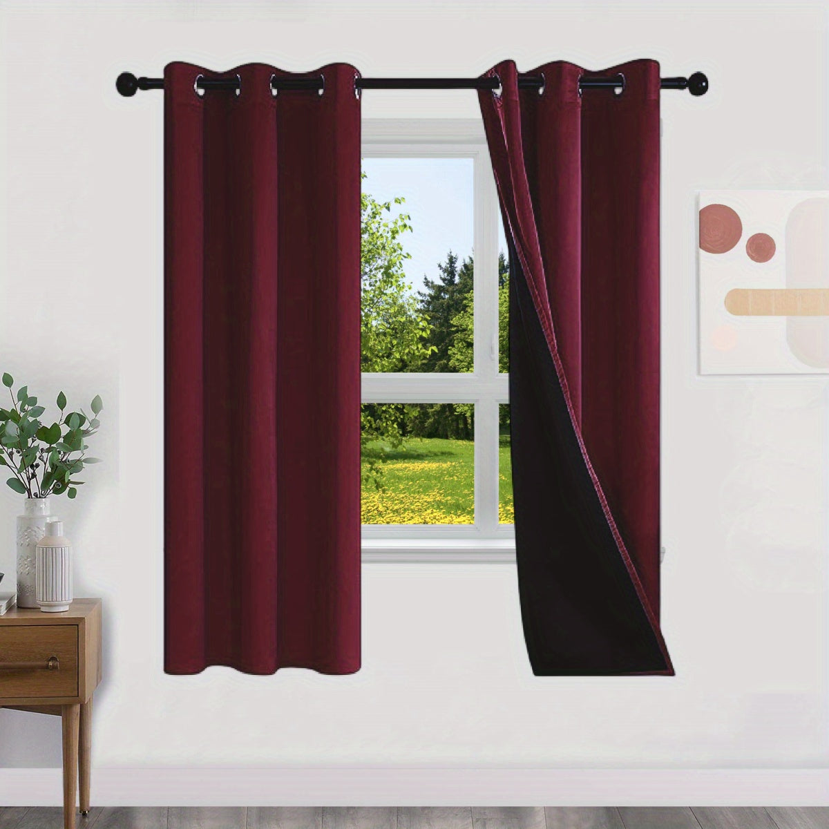 100% opaque blackout curtains, with a layer of lining included, 2 pieces.