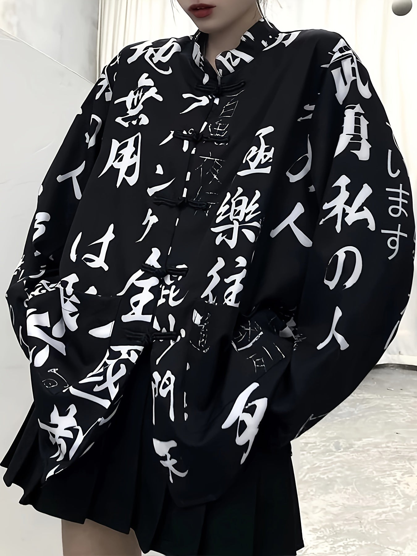 Vintage Chinese Style Kimono Blouse with Pockets - Long Sleeve, Button-Up, Black & White Japanese Letter Print, Polyester Blend for Women, Great for Spring & Fall Festivals.