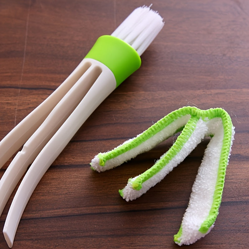 Detachable and washable car vent cleaning brush for hard-to-reach corners and door partitions.