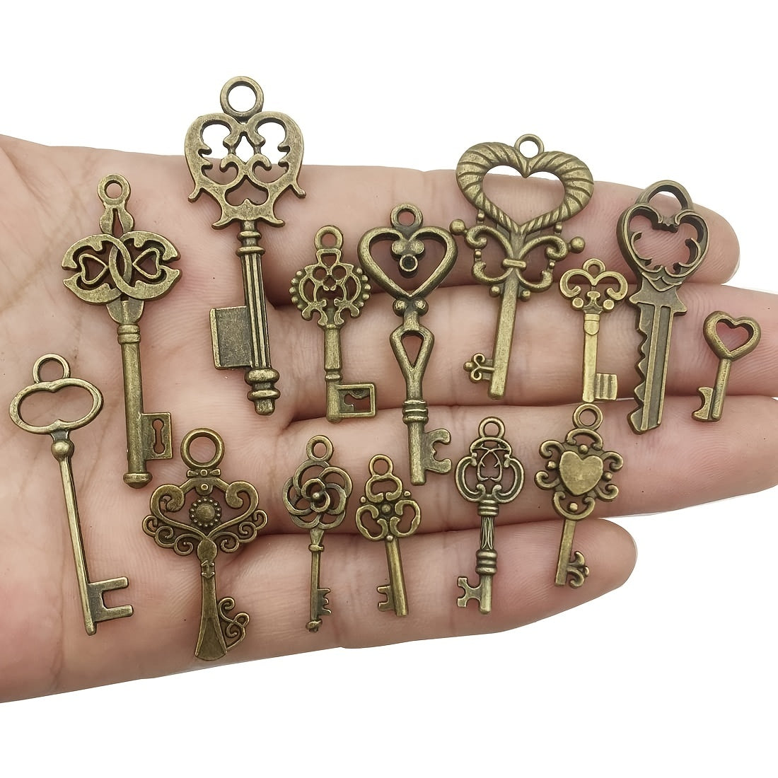 Set of 23pcs Vintage Skeleton Keys in Antique Bronze Style.