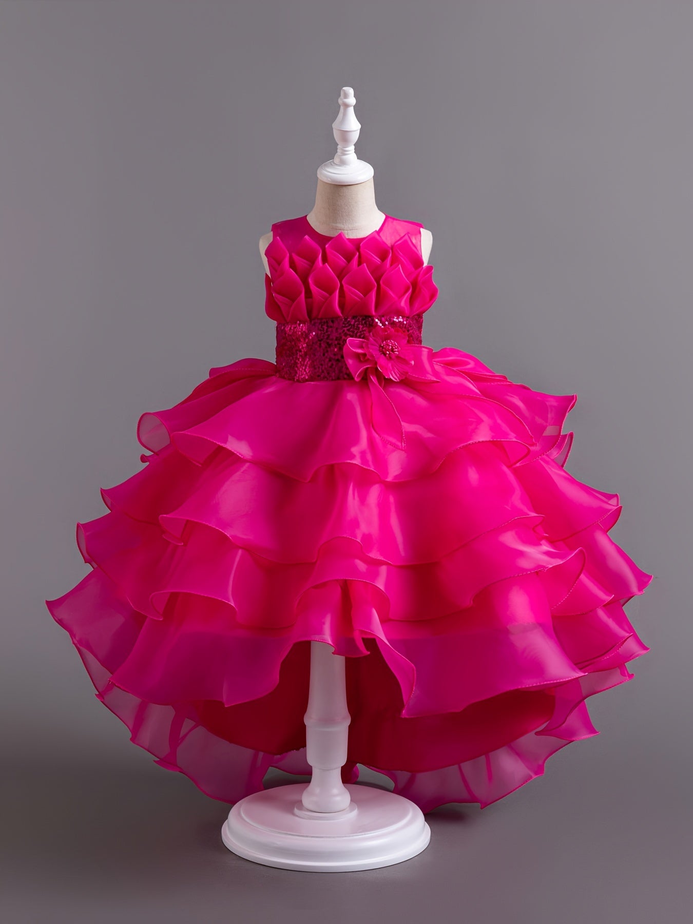 Taildress for European and American girls, featuring sequins and cake-style design, perfect for children's performances, weddings, graduations, and princess flower girl outfits.