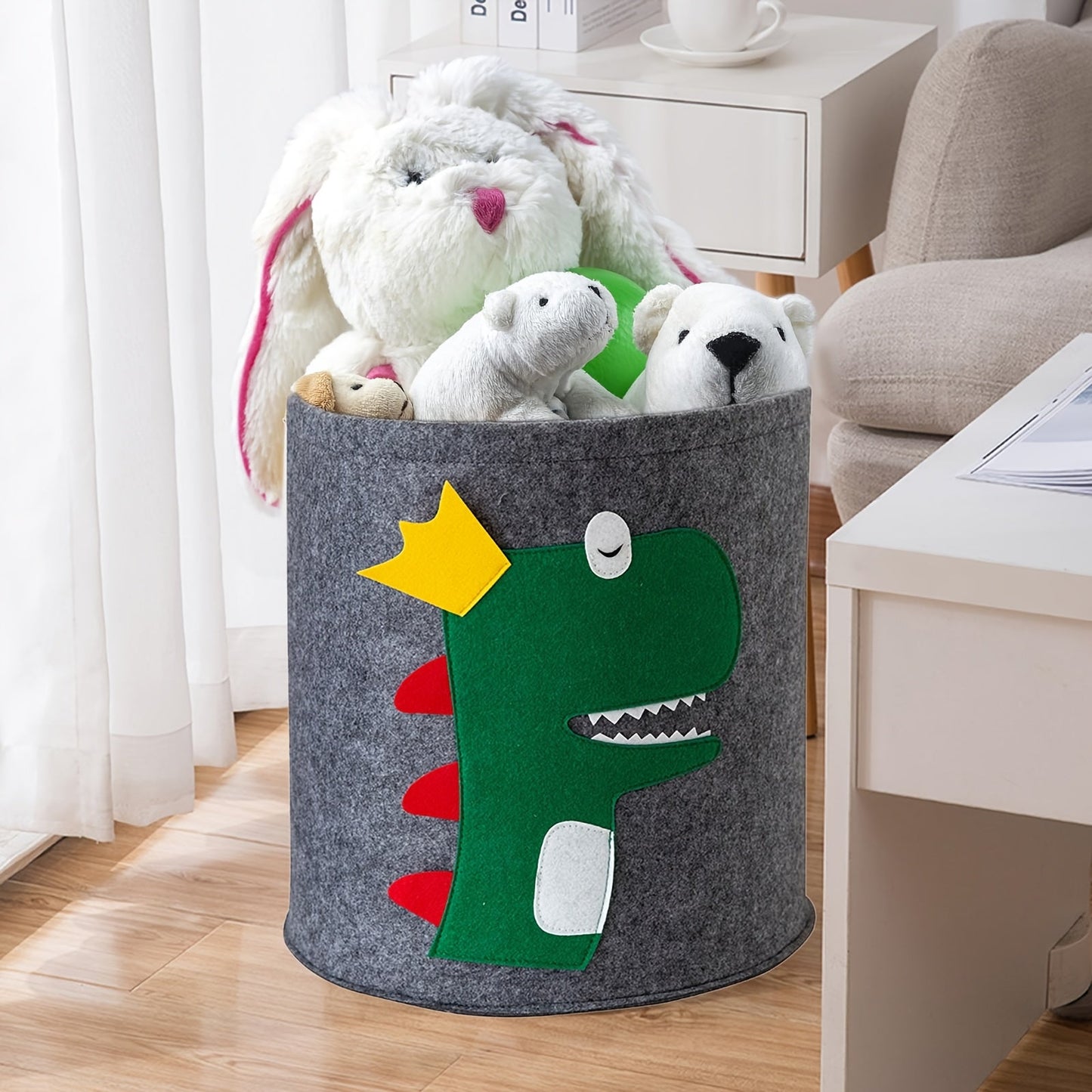 Cartoon animal fabric storage basket, perfect for organizing toys, clothes, and shoes. This multipurpose folding container is great for use in the home, bedroom, dorm, bathroom, or laundry room. Unfinished plush design adds a touch of fun to your storage