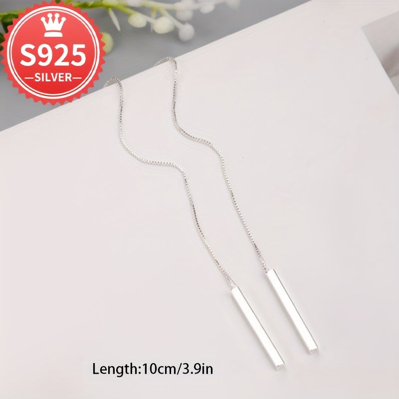 Hypoallergenic minimalist tassel ear thread crafted with a stylish design, perfect for any occasion. Packaged in a gift anti-oxidation box, weighing 3.9g.