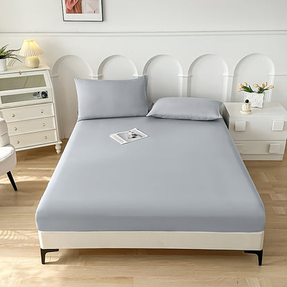 Single piece solid color fitted sheet with brushed finish, anti-slip design, and dustproof feature, ideal for Simmons mattresses.