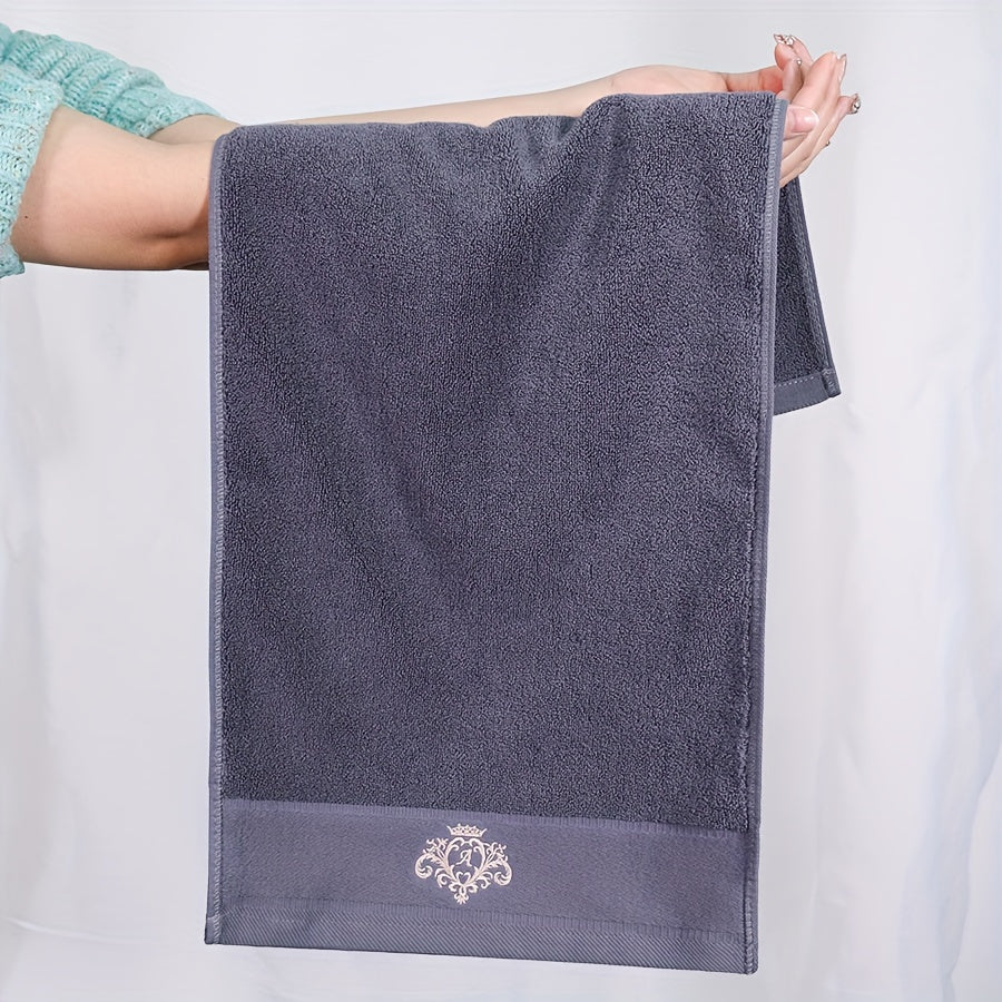 Crown Pattern Cotton Towel Set - Soft, Absorbent, Durable - Ideal for Family Use - Includes Hand and Bath Towels - 34.8x74.93cm and 70.1x139.7cm - Bathroom Accessories