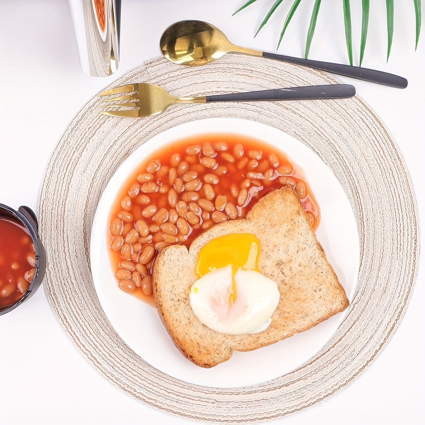 Non-Stick Silicone Egg Poaching Cups for Air Fryer - Easy Release, Space-Saving, Heat-Resistant Egg Pots for Deliciously Cooked Eggs