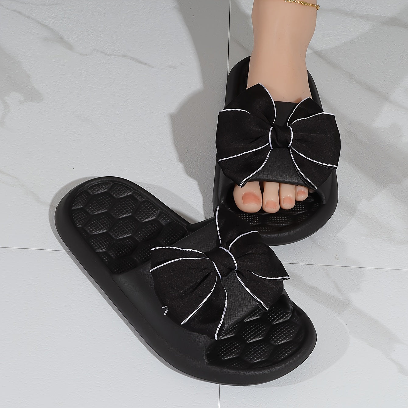 Summer EVA Soft Bottom Indoor Slippers for Men and Women.