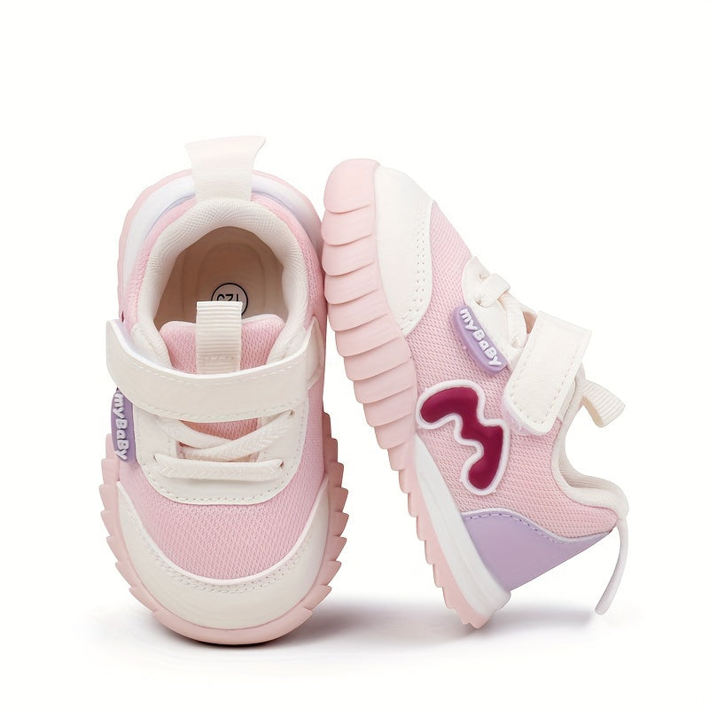 Breathable toddler sneakers with casual sports style, ideal for running, hiking, and outdoor activities.