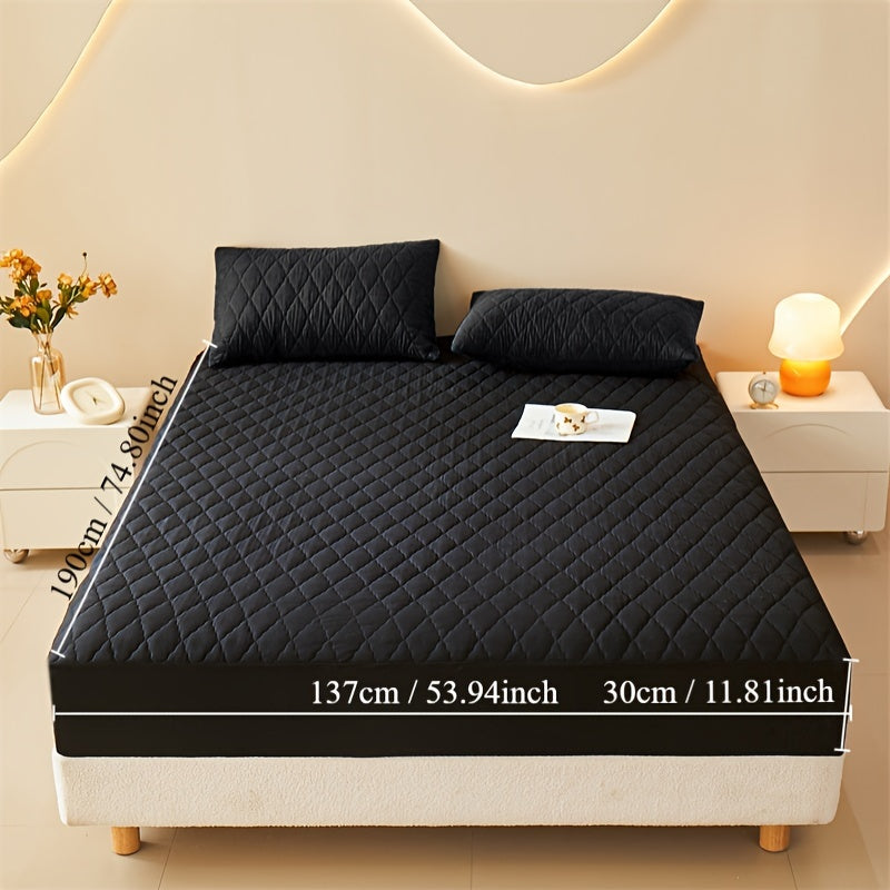 Waterproof interlayer mattress protector, stain and moisture-proof fitted sheet, urine resistant, breathable cover for mattress protection. Suitable for use in household bedrooms and hotels.