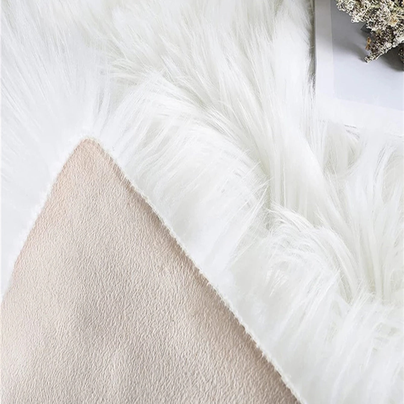 White Plush Faux Fur Rug, Soft Throw Rug, Washable Fluffy Area Rug, Fuzzy Shag Rug Perfect for Living Room, Bedroom, Nursery Decor - 1 Piece