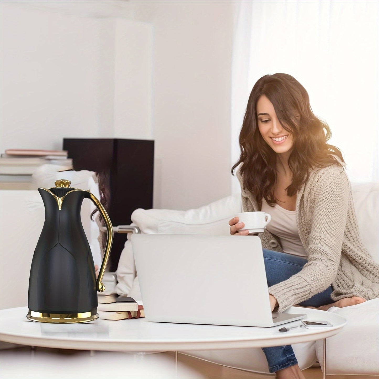 Beautiful insulated coffee carafe with a sleek double-walled design featuring a charming golden tree motif. This white ceramic thermal flask is vacuum sealed to keep beverages hot or cold. Perfect for tea and coffee lovers, this carafe is a must-have