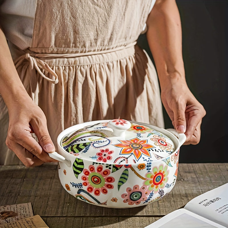 Traditional Chinese Style Soup Pot with Double Handles, featuring a Floral Pattern and Lid, made of Ceramic