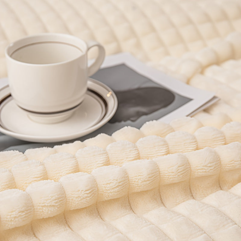 Soft and comfortable waffle plush blanket, made of milk velvet, perfect for use in the bedroom, sofa, office, car, camping, and travel. This multifunctional blanket comes in white, gray, green, brown, and silvery gray solid colors and checkered pattern.